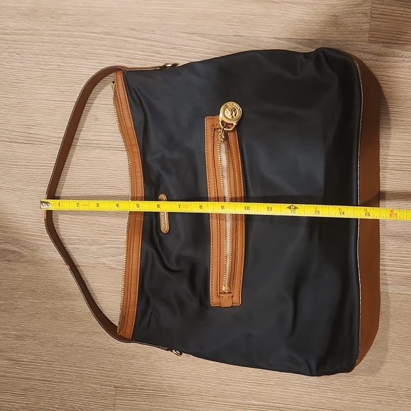 Michael Kors handbag - Picture 14 of 14